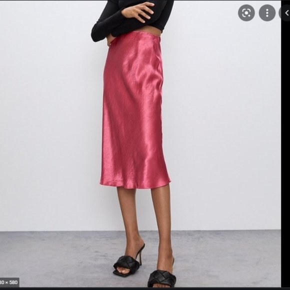 NWT Babaton Slip Skirt, Size 2, Pink - Picture 5 of 5